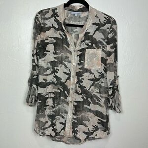 Tempo Paris Camo Print Sequined Long Sleeve Button Down Shirt Size S
